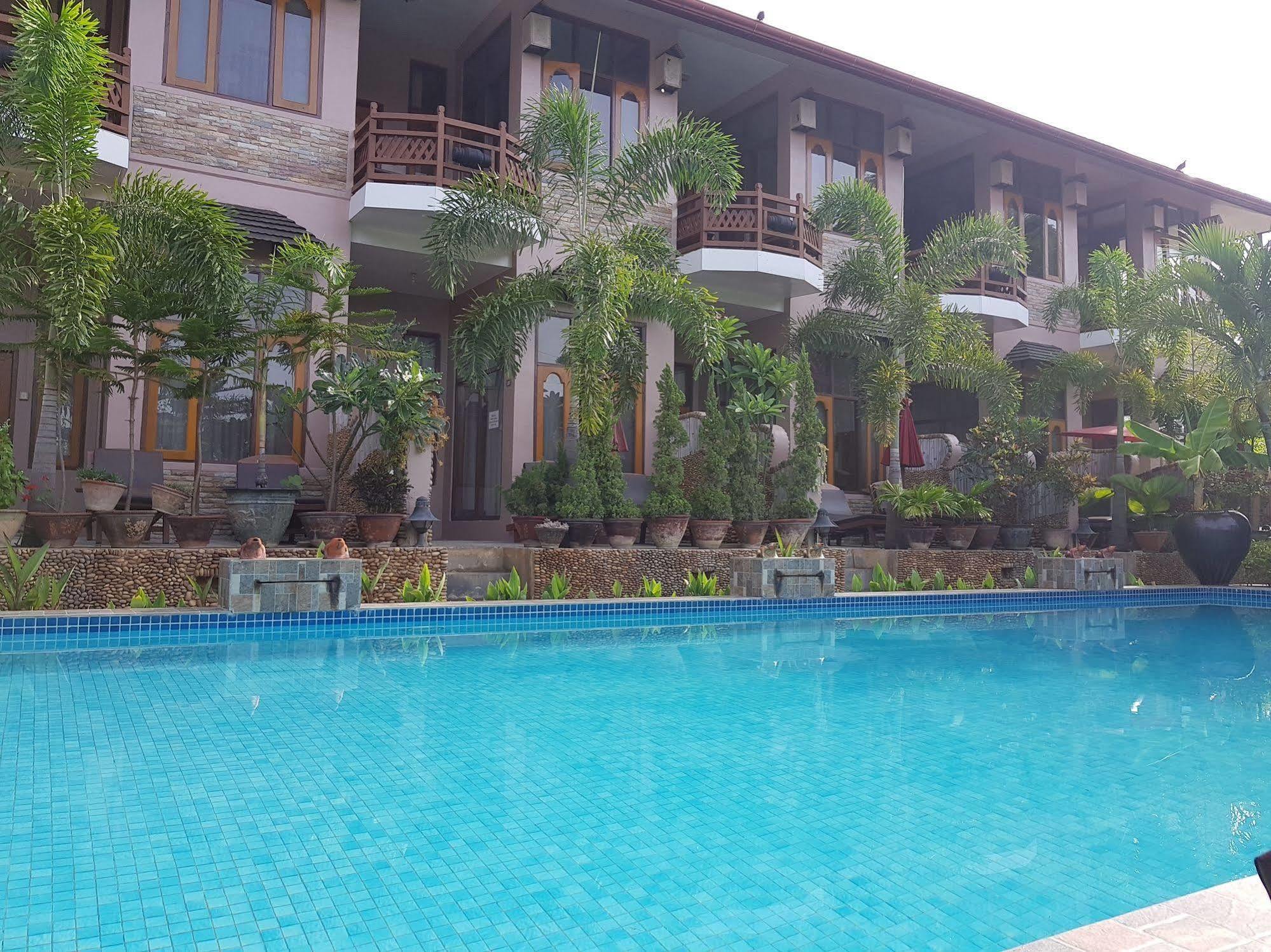 Mingalar Inn Inle Lake Exteriör bild